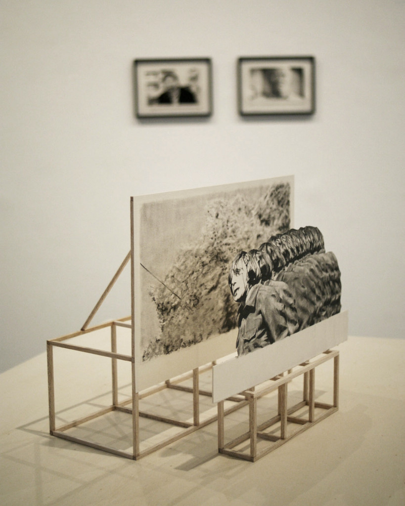Memento Mori // Séquence 09 - 2011 maquette, mine de plomb, balsa, 30x34x25 cm